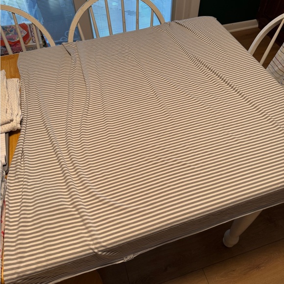 Copper Pearl Knit Swaddle Blanket in Everest - Picture 6 of 6